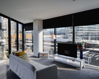 Melbourne Student Apartment (Docklands Executive Apartments)