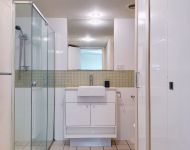Bottlebrush Bathroom