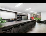 BROWNS Melbourne-8 BROWNS Melbourne-8